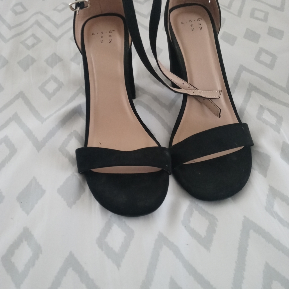 Sandals - Picture 2 of 2